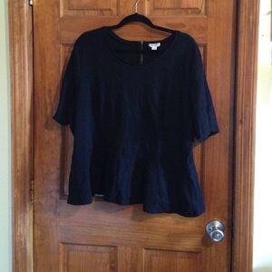 Black, short-sleeve peplum top