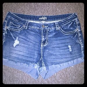 SOLD IN BUNDLE-Women's Plus Size Shorts