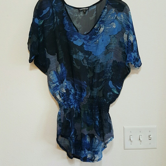 🔹EXPRESS🔹TOP - Picture 3 of 4