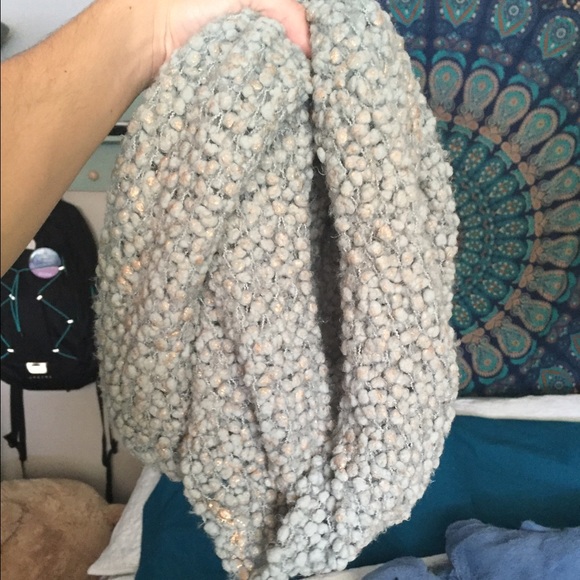 Urban outfitters infinity scarf