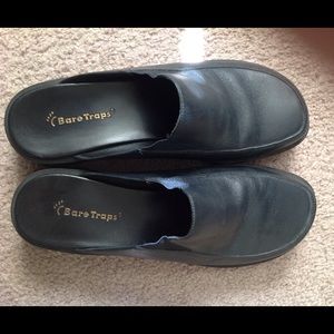 Bare Traps shoes