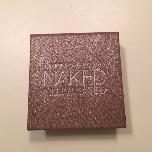 Urban Decay Naked Illuminated
