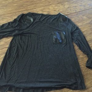 Long sleeve shirt