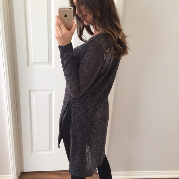 Sold • Dark Grey Ribbed Split Long Sleeve - Picture 3 of 4
