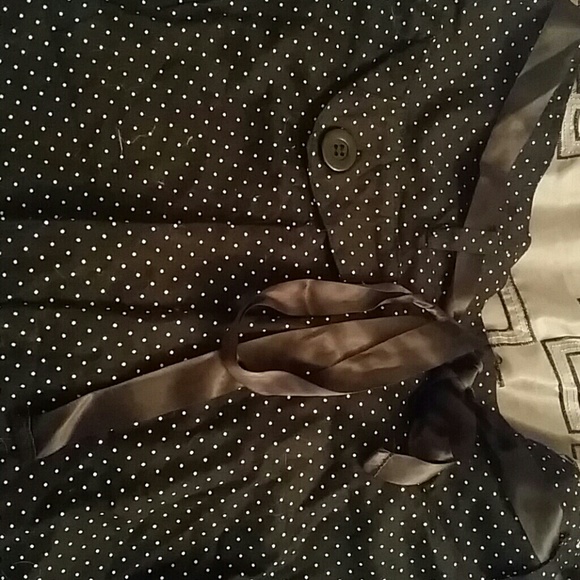 Black and White Polka Dot skirt - Picture 2 of 3