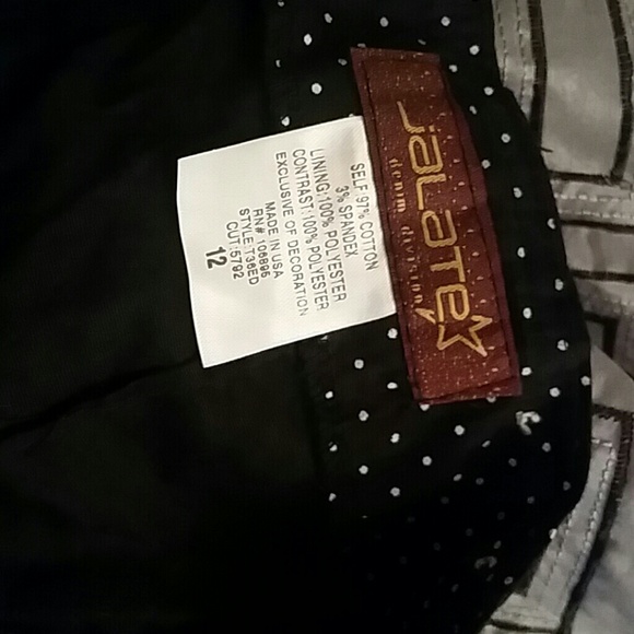 Black and White Polka Dot skirt - Picture 3 of 3