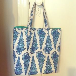 Seashell tote