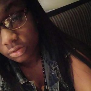 Meet your Posher, Brittney