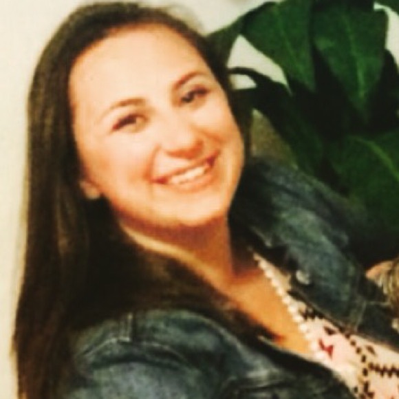 Meet your Posher, Veronica - Picture 1 of 1