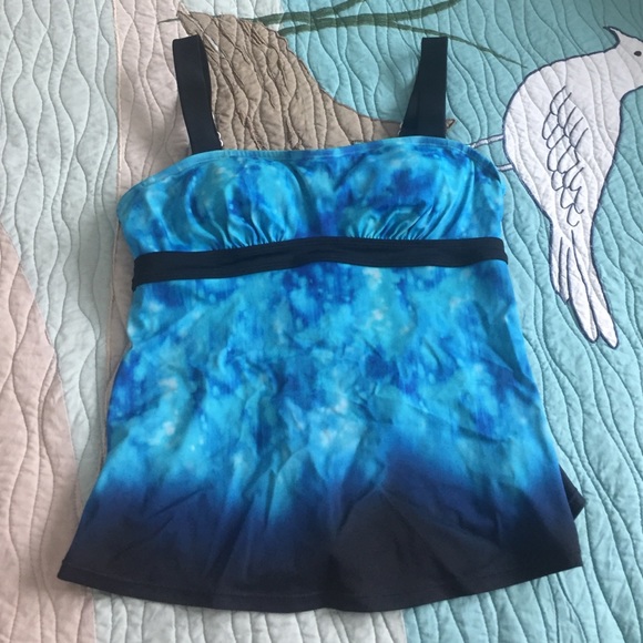 Athleta Swim Top