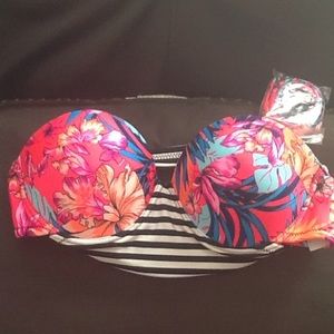 NWT Xhilaration Push Up Bikini Top