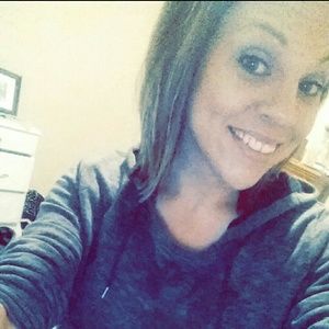 Meet your Posher, Lindsey