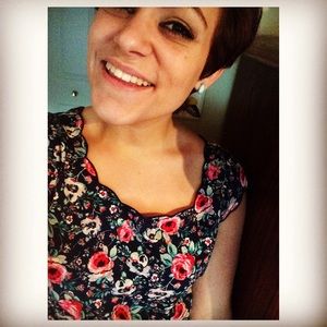 Meet your Posher, Toni