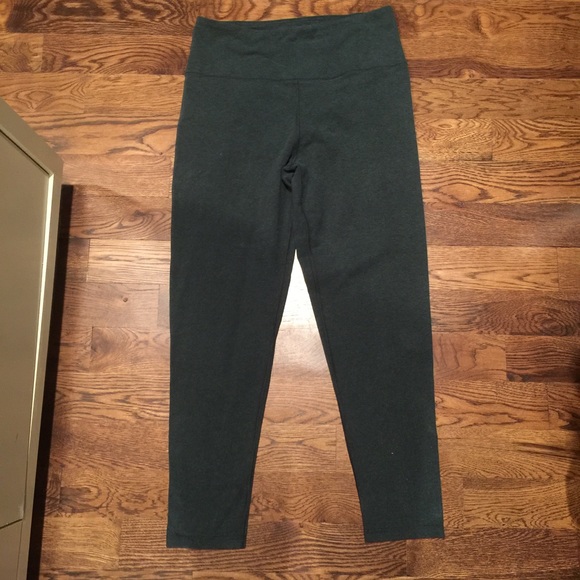 Lululemon crop pants
