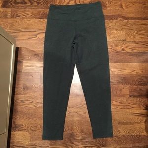 Lululemon crop pants
