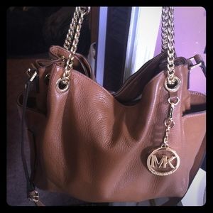 TRADE WITH AMAZING CYNTHIAMELTZ