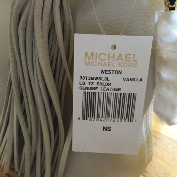 Michael Kors Lg Weston Vanilla Leather Handbag - Picture 3 of 4