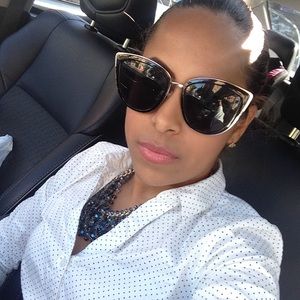 Meet your Posher, Melissa