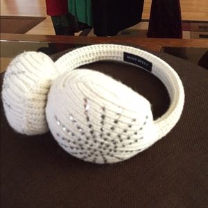New Earmuffs white nine west cute ! Rhinestones