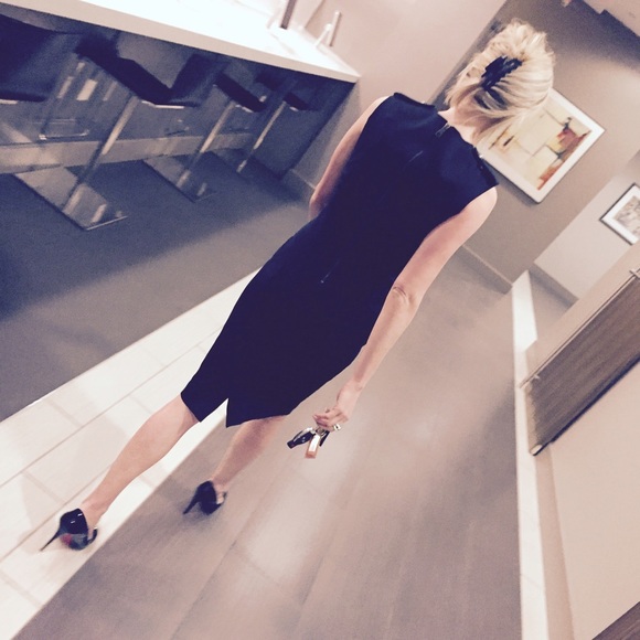 Xx SOLD XX BURBERRY dress 🍭 - Picture 2 of 4