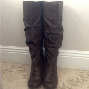 BareTraps Brown Slouch Boots