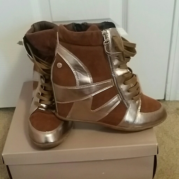 Bakers wedge tennis bootie