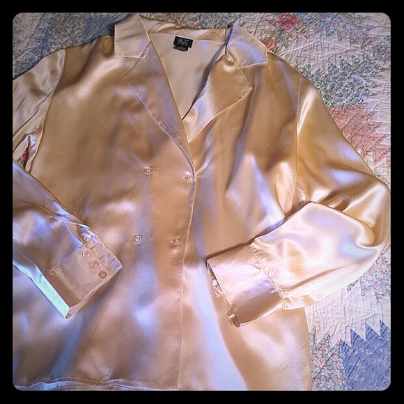 100% Silk blouse/sleep shirt