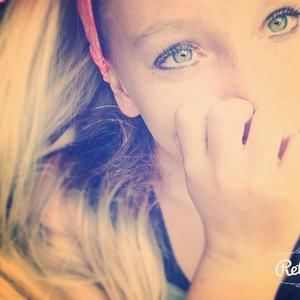 Meet your Posher, Emma