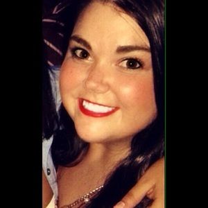 Meet your Posher, Carley