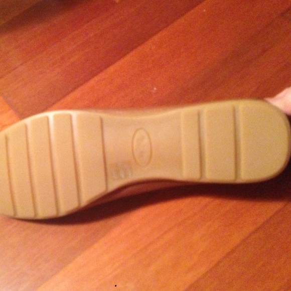 π«soldπ«πHP 10/26 π Coach leather shoes - Picture 4 of 4