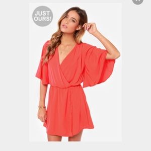 Lulu's coral oversized sleeve dress