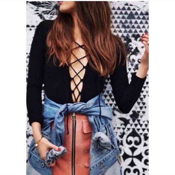 Sexy Lace Up Bodysuits (Blk/White)
