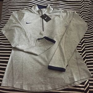 NWOT - Grey/Navy Quarter Zip Nike Dri-Fit Shirt