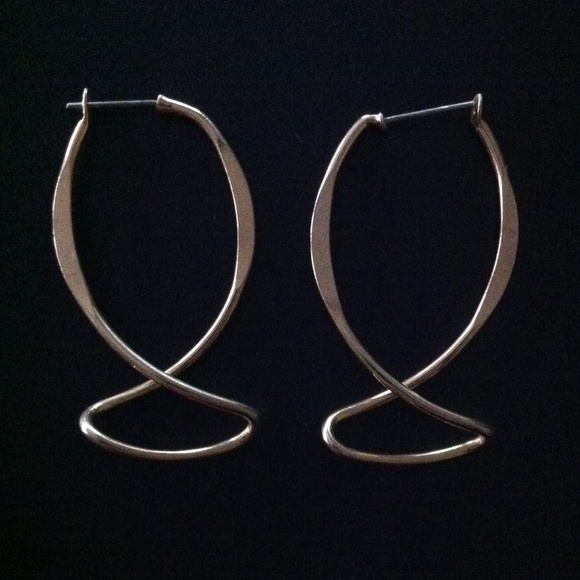Gold Loop earrings