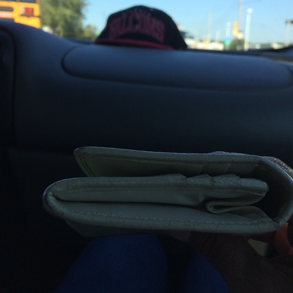 Authentic coach - Picture 4 of 4