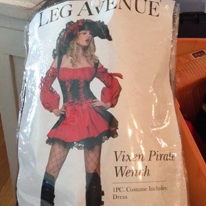 Pirate Vixen Costume - Leg Avenue