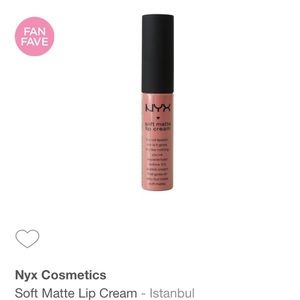 Nyx soft matte lip cream