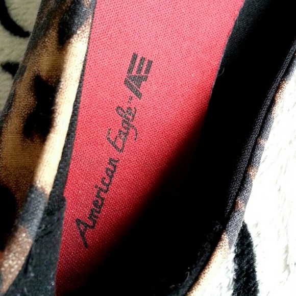 American Eagle cheetah flats - Picture 3 of 6