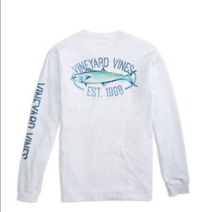 Men's medium VV fish shirt