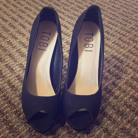 Tobi black heels