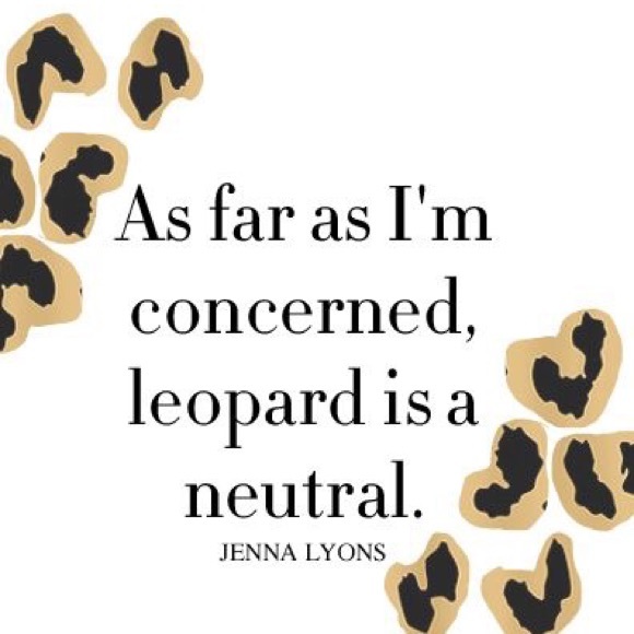 Ignore the price & make an offer ⬆️💰 I do bundle. - Picture 1 of 1