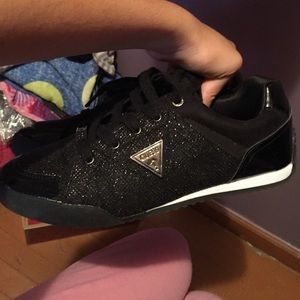 Guess shoes size 8