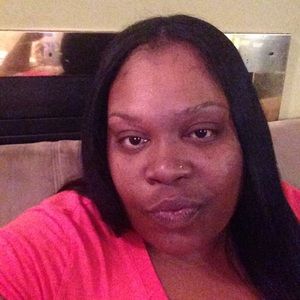 Meet your Posher, Tonya