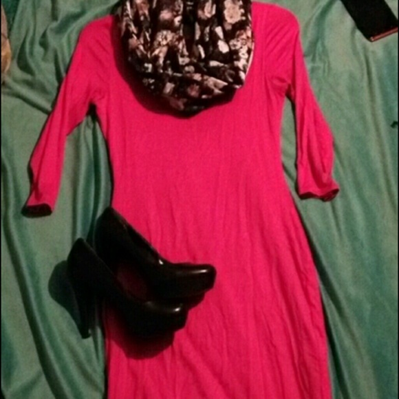 Pink midi bodycon dress
