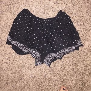 Urban outfitters loose shorts