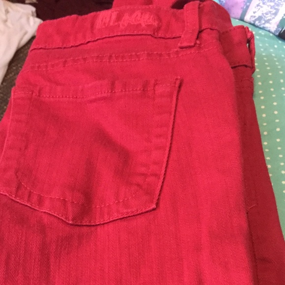 Super cute red skinny jeans