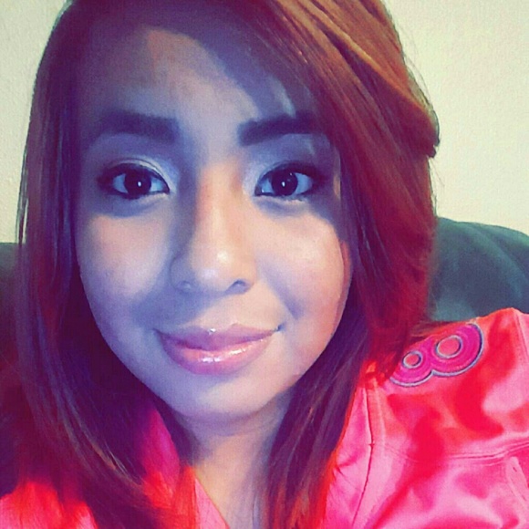 Meet your Posher, Denisse