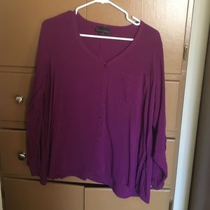 Buffalo plum colored top: size medium
