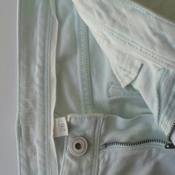 🎉SALE🎉 Banana Republic Jeans - Picture 4 of 4