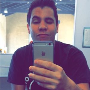 Meet your Posher, Milesq